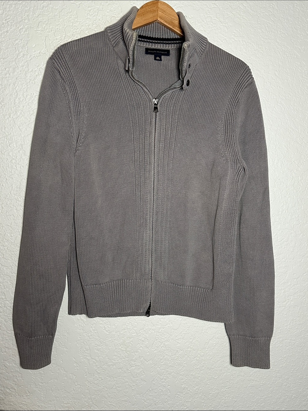 Banana Republic Men’s Gray Zip Front Knit Cardigan Sweater Thick Cotton Preppy